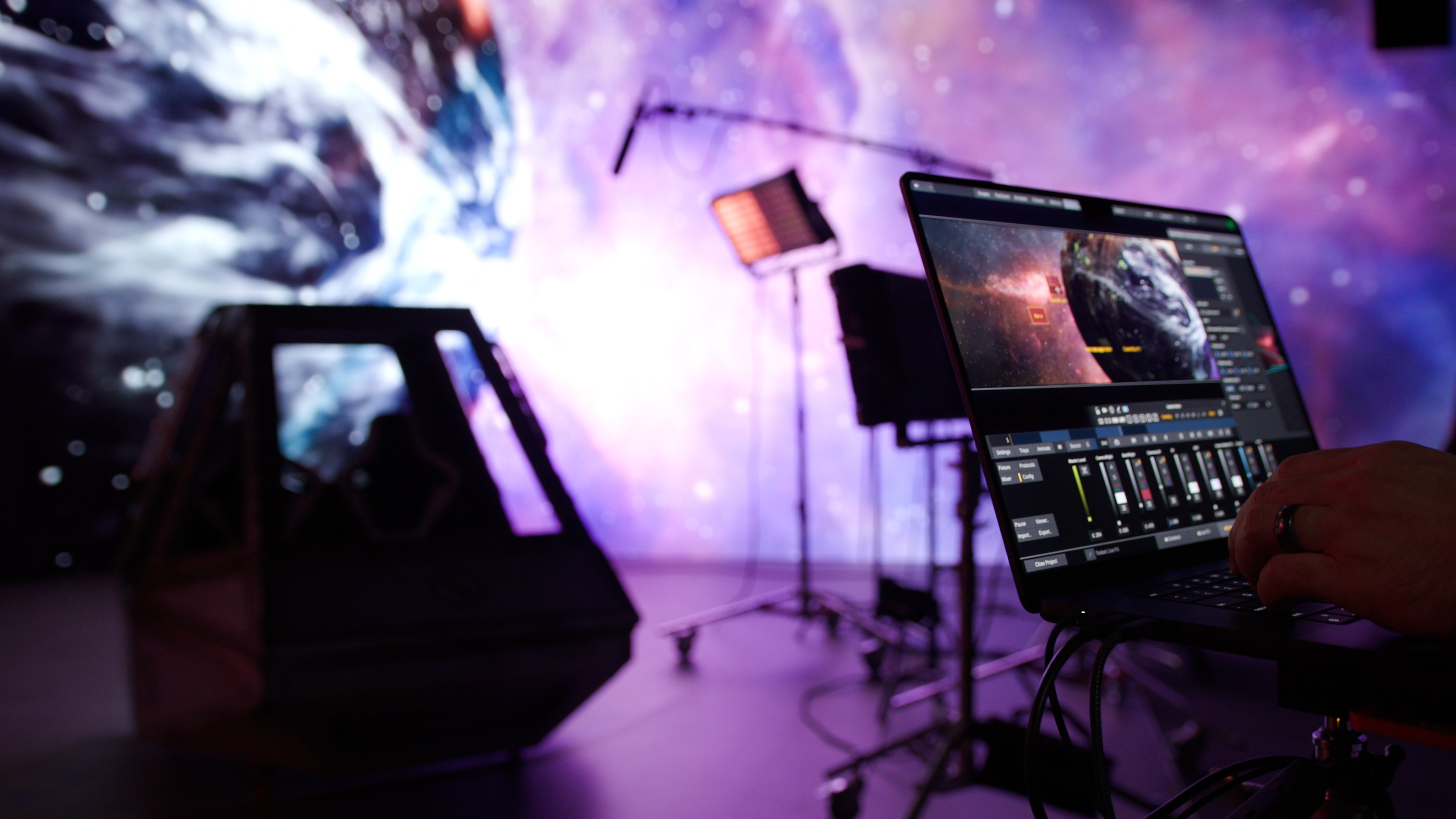 CS x LiveFX 3.00_00_10_21.Still001